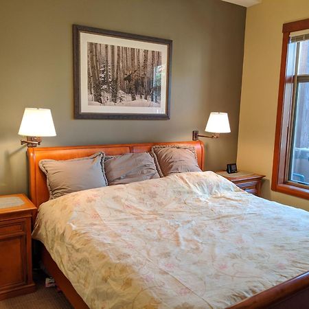 Stunning At Solitude, Steps From Chair Lift, East #103 Brighton Экстерьер фото