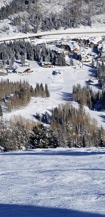 Stunning At Solitude, Steps From Chair Lift, East #103 Brighton Экстерьер фото